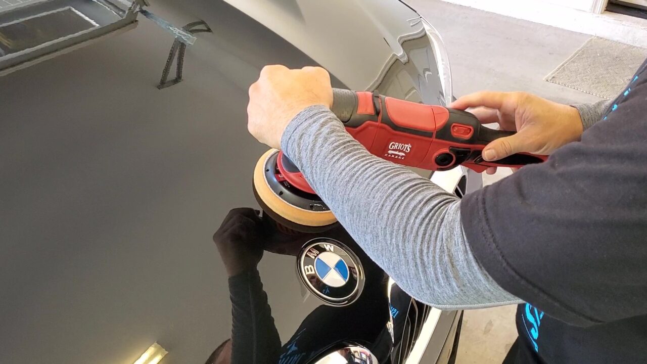 https://maurosautodetailing.com/wp-content/uploads/2023/08/BMW-DA-Polisher-on-Hood-1280x720.jpg